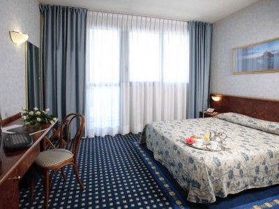 Hotel Bologna Castel Maggiore